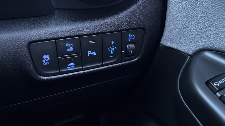 Hyundai KONA 150kW Ultimate 64kWh 5dr Auto Electric Hatchback